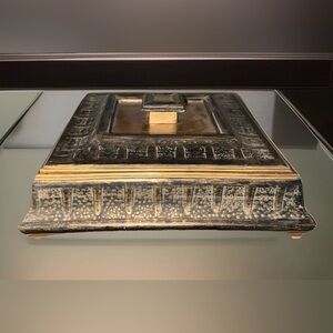 NWT Vtg-Style Lg Square Trinket Box w/Lid In Gold Tones-4x10x10-Thailand-Resin